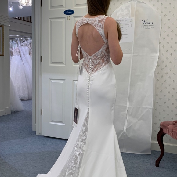 AQUILA by PRONOVIAS 2020 CRUISE COLLECTION - Picture 3 of 7